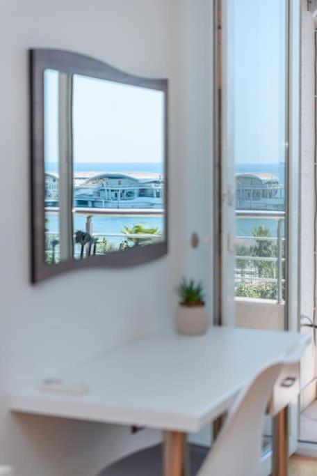 Grand View Apartment دراس المظهر الخارجي الصورة