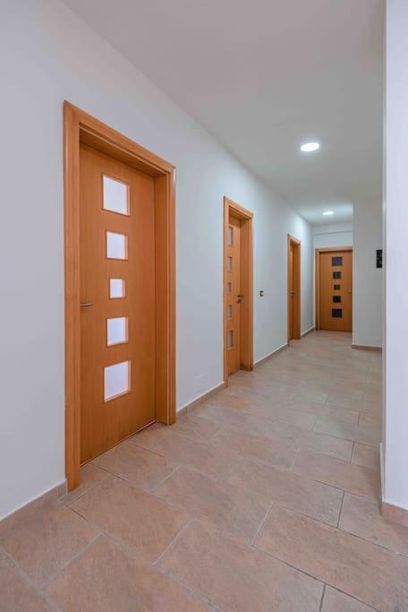 Grand View Apartment دراس المظهر الخارجي الصورة